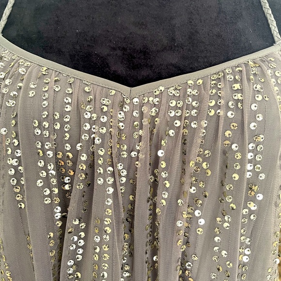 Abercrombie and Fitch M/P mini sequin dress NWT - Picture 2 of 7